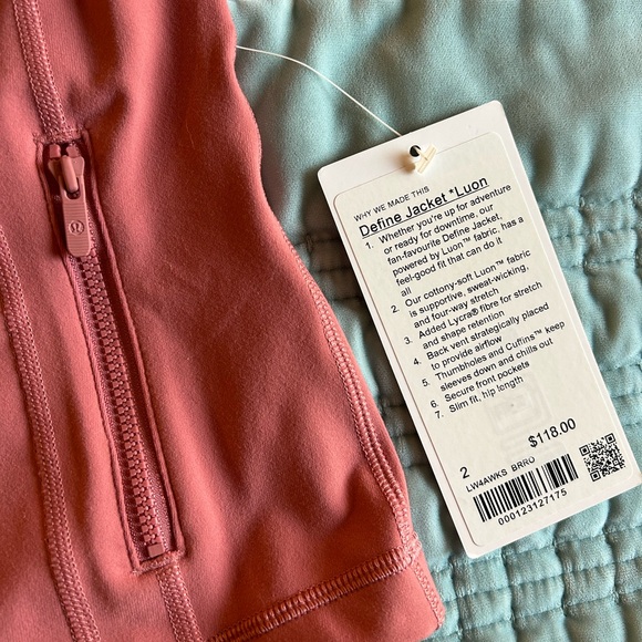 Lululemon Define Jacket - Picture 3 of 4